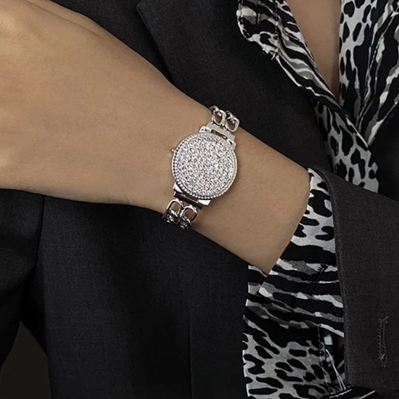 NEW 18K RHINESTONE DOUBLE WATCH STRAP BRACELET - Picture 5 of 6